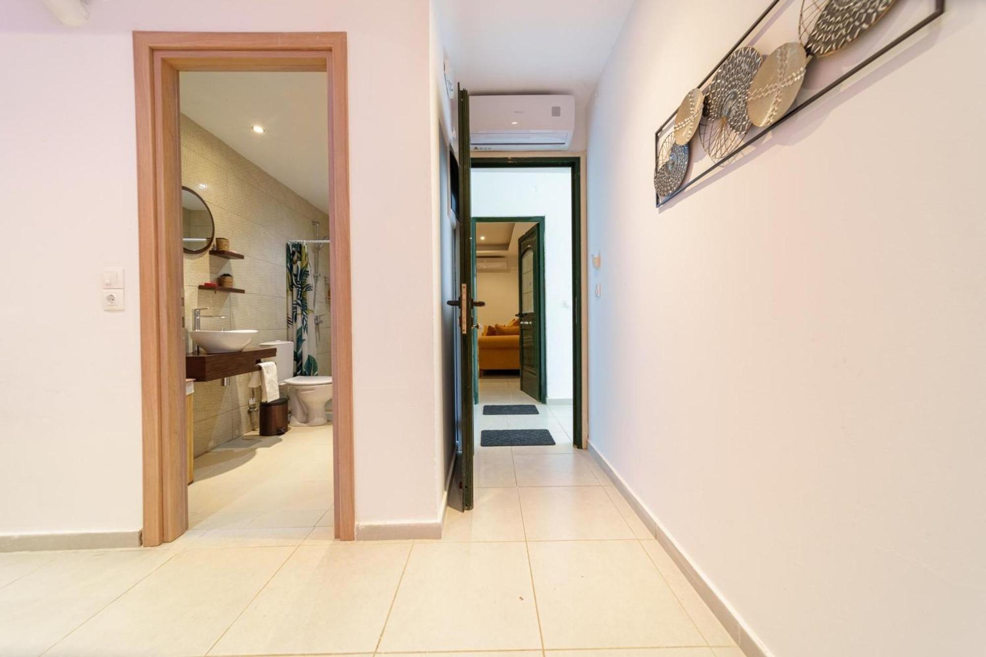 Iphigenia Apartments At กาเตลิออส ภายนอก รูปภาพ